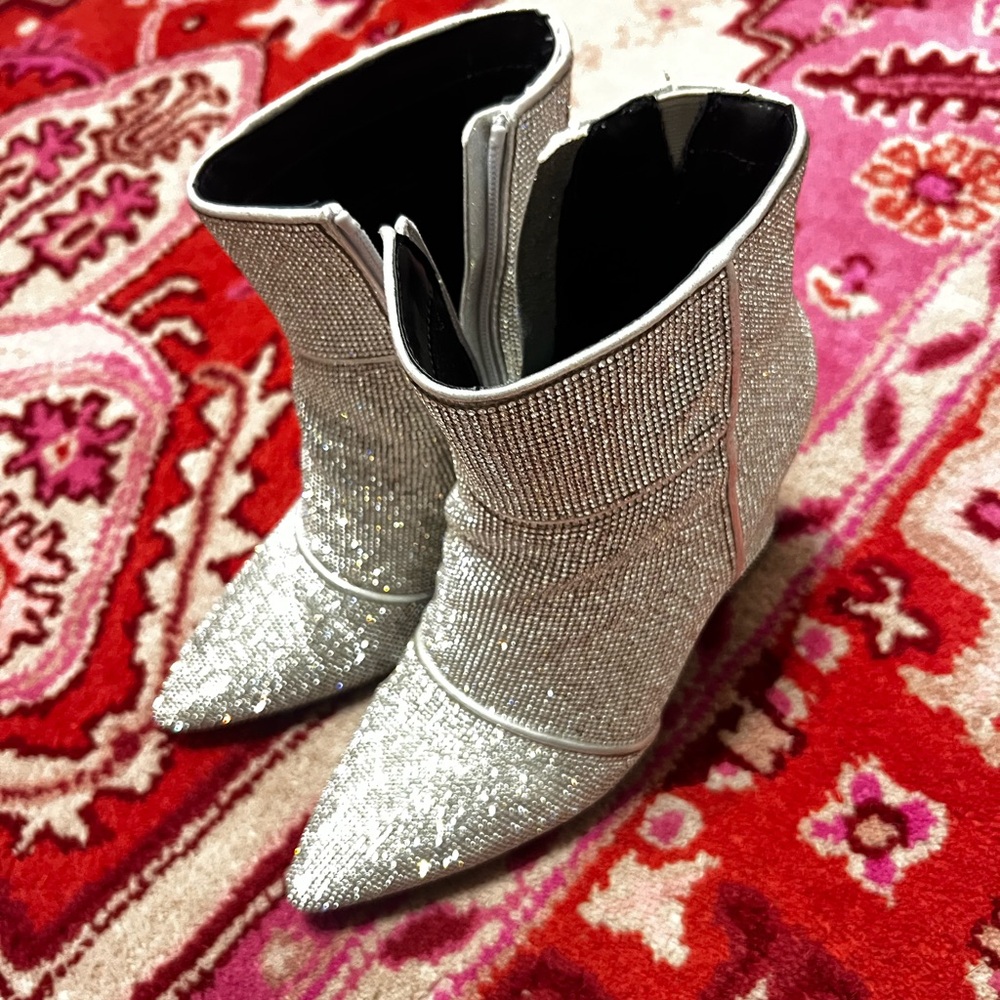 Sparkly Booties Size 8